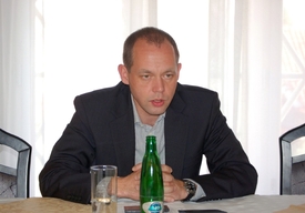 Karlovarský primátor Petr Kulhánek.