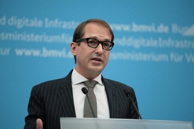 Německý ministr vnitra Alexander Dobrindt s návrhem nesouhlasí.