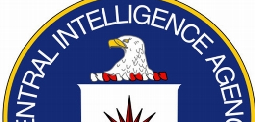 Znak CIA - Central Intelligence Agency (Ústřední zpravodajská služba).