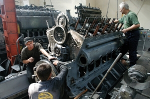 Výroba dieselových lokomotiv v Polavě. 