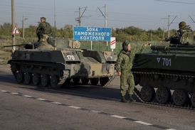Ruští vojáci nedaleko ukrajinské hranice.