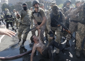 Konflikt se stále vyostřuje - i v Kyjevě.