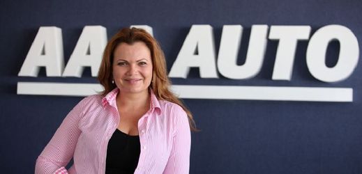 Karolína Topolová, generální ředitelka AAA AUTO, může být spokojená.