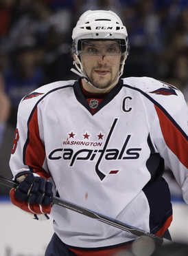 Alexander Ovečkin je mimo jiné i čtyřnásobný nejlepší střelec NHL a trojnásobný mistr světa.