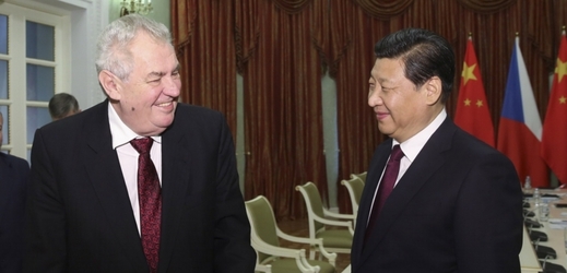 Prezident Zeman se setká i se svým čínským protějškem Si Ťin-pchingem. Na snímku z února 2014. Soči, Rusko.