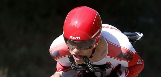 Rakouský cyklista Matthias Brändle je novým držitelem světového rekordu v hodinovce.