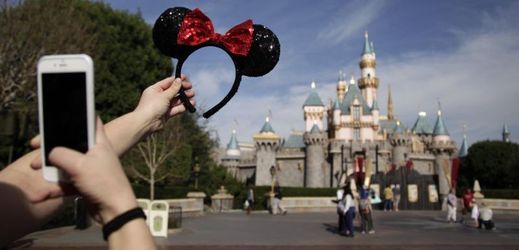 Americký Disneyland patří k nejoblíbenějším turistickým cílů. A to nejen dětí...