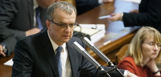 Miroslav Kalousek kritizoval Andreje Babiše za nepřítomnost ve sněmovně.