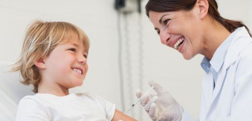 Čeští rodiče povinní očkování dětí ve většině případech odmítají (ilustrační foto).