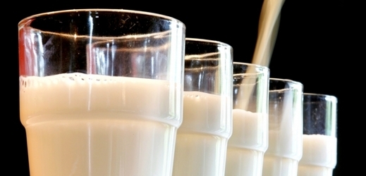 Sklenice mléka (ilustrační foto).