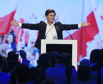 Zřejmá budoucí premiérka Szydlová z opoziční PiS je proti kvótám.