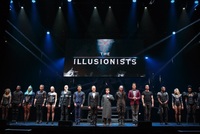 Skupina The Illusionists. 
