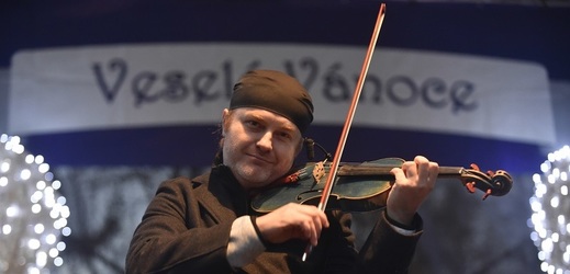 Pavel Šporcl patří k českým předním houslistům.