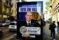 Zatčení politici kandidují za stranu Silvia Berlusconiho Vzhůru, Itálie!.
