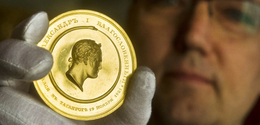 Raritní zlatá medaile ruského cara Alexandra I.