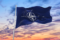 Vlajka NATO (ilustrační foto).